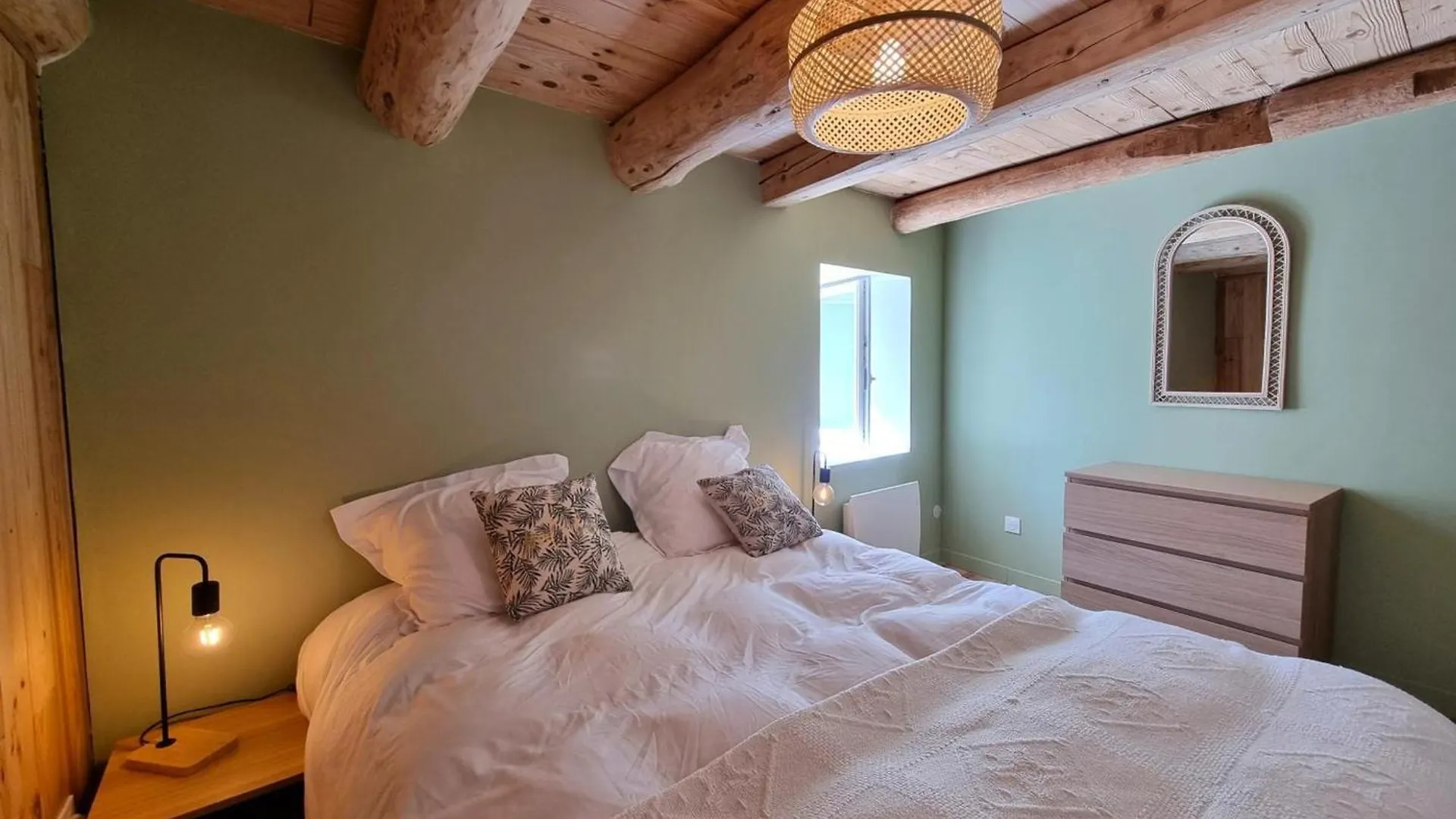 Spacieux gîte avec bain nordique et wifi à Usson-en-Forez - FR-1-496-359 Dom wakacyjny