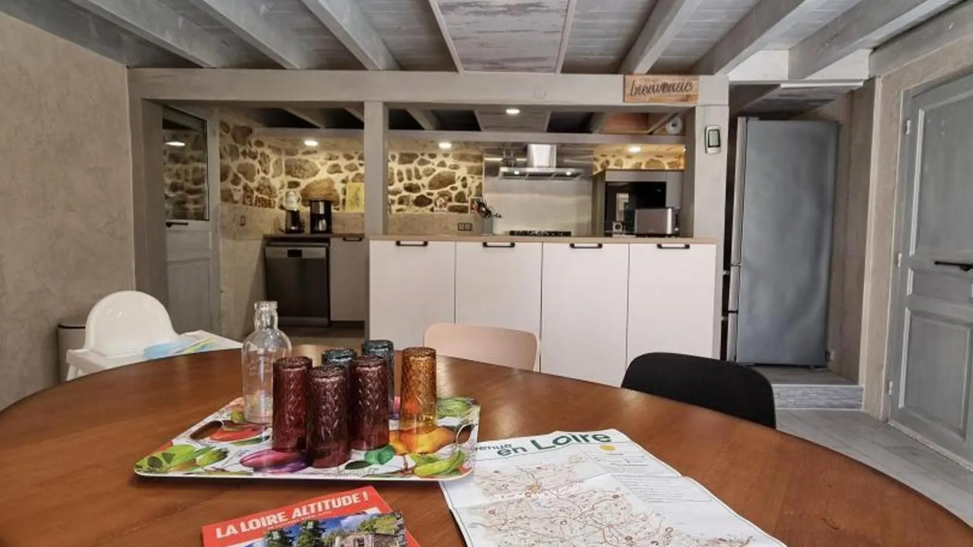 Spacieux gîte avec bain nordique et wifi à Usson-en-Forez - FR-1-496-359 0*,  Francja